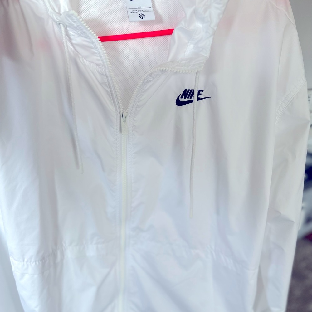 Nike windbreaker jacket- 2x - like new condition